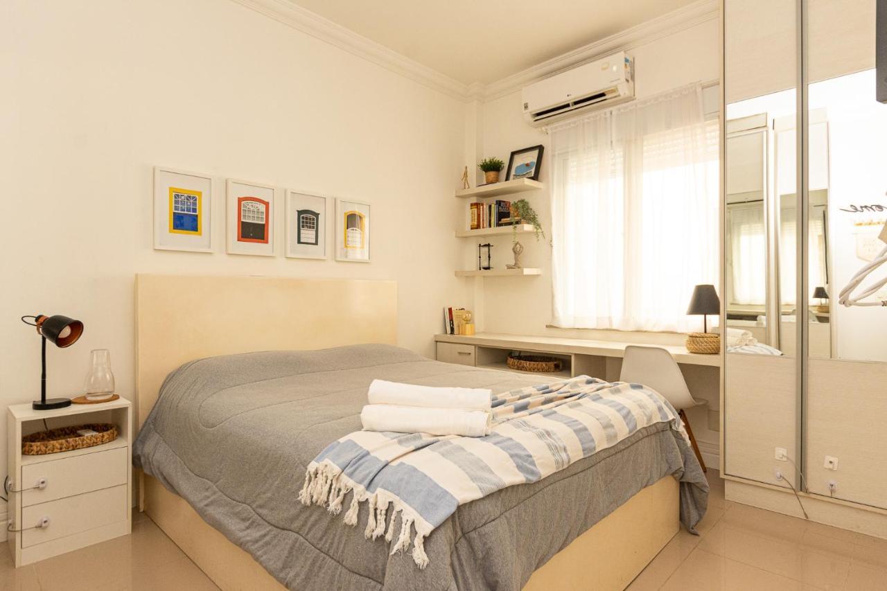 Leblon Apto A Pe 50 Metros Apartment